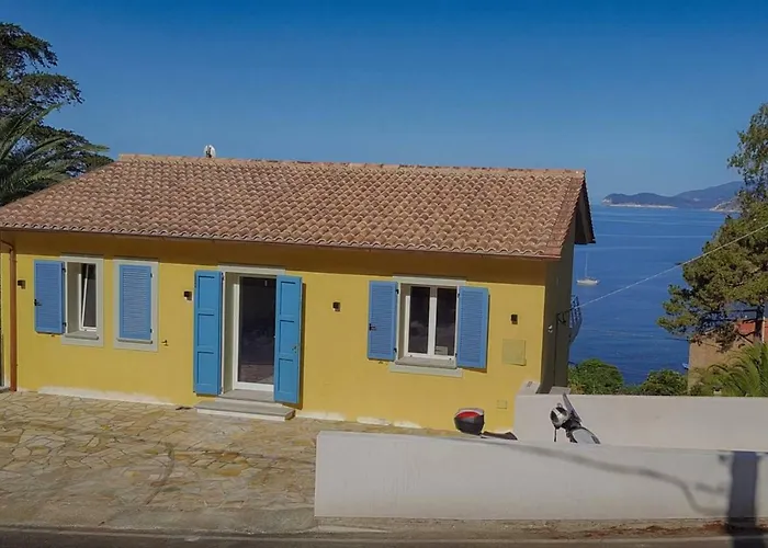 La Vela By Agenzia Solturelba * Capoliveri (Isola d'Elba)